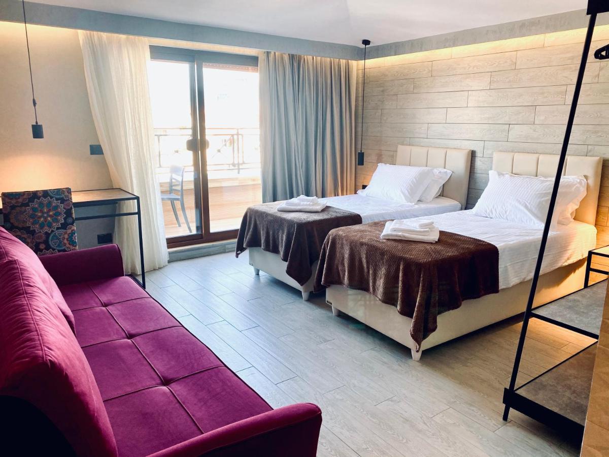Deluxe Rooms In Blloku Area Tirana Exteriér fotografie