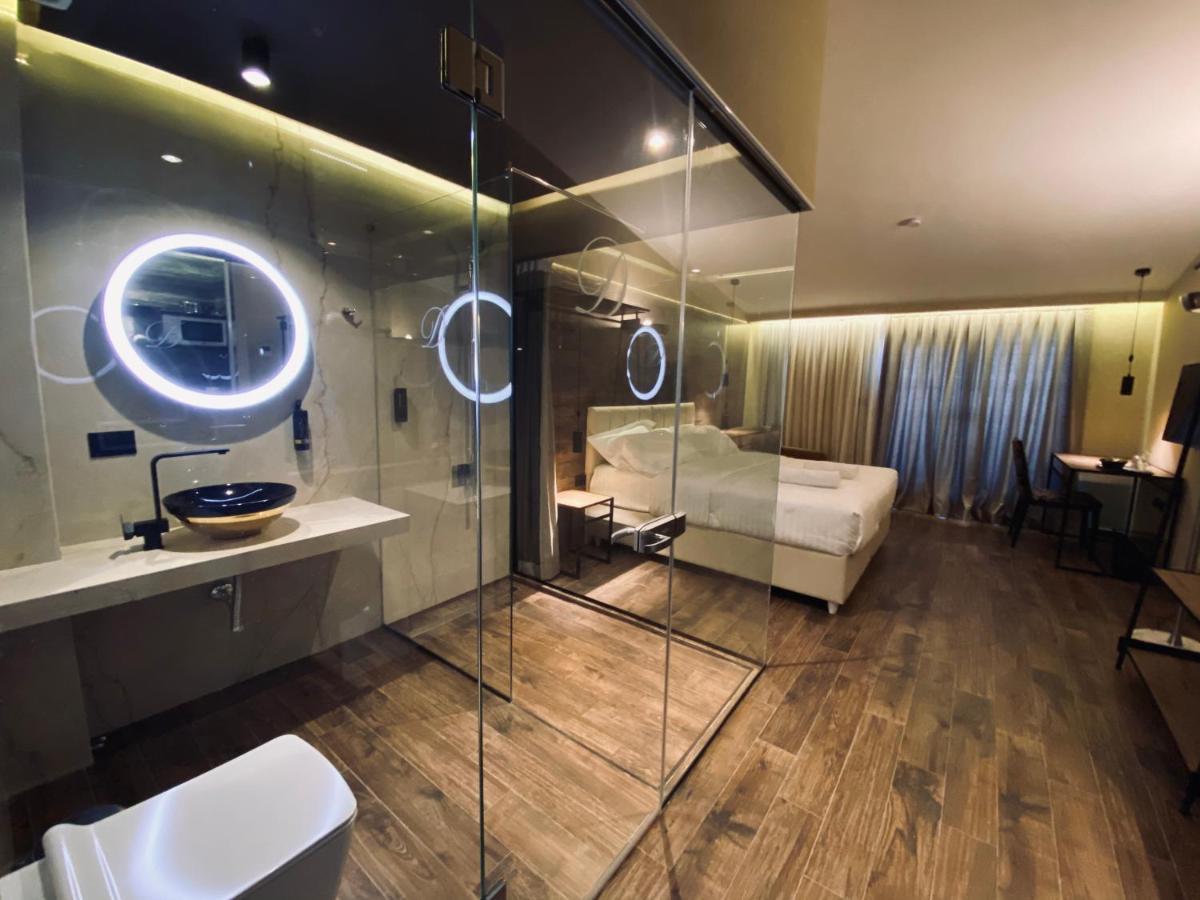 Deluxe Rooms In Blloku Area Tirana Exteriér fotografie