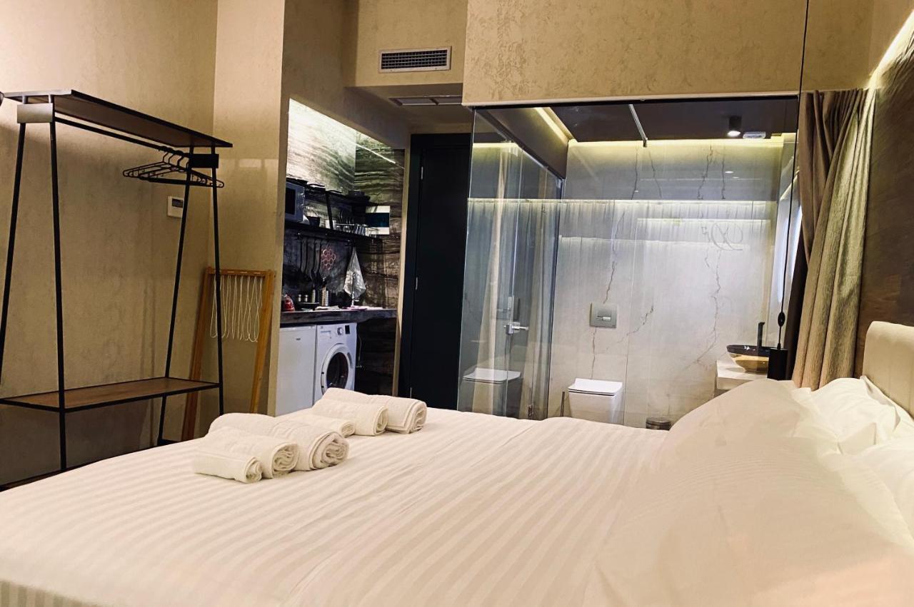 Deluxe Rooms In Blloku Area Tirana Exteriér fotografie